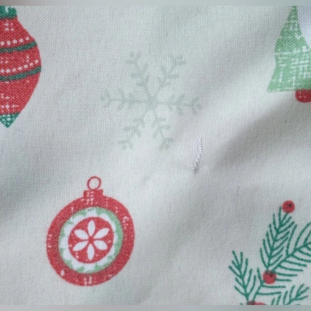 Finch And Robin Christmas Gnomes Full Flat Sheet Pillowcase Kitsch Cutter Fabric